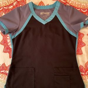 Grey’s Anatomy Active Women’s Scrub Top